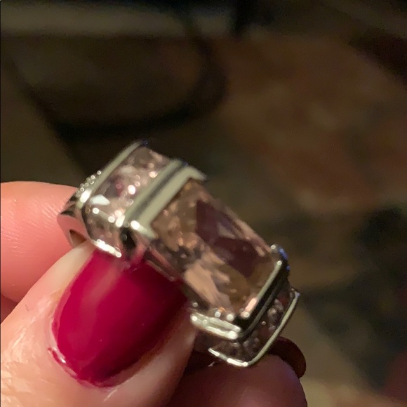 Fashion Ring . Pink stones , with rhinestones - Picture 2 of 4